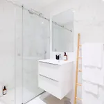 Unique Antas Park Apartment Porto