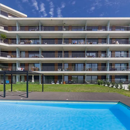 Unique Antas Park Apartment Porto